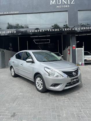 NISSAN VERSA 1.6 16V FLEXSTART SL 4P XTRONIC NISSAN VERSA 1.6 16V FLEXSTART SL 4P XTRONIC